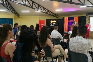 Nuevos egresados en el Acto de Colación del Centro Académico Eldorado