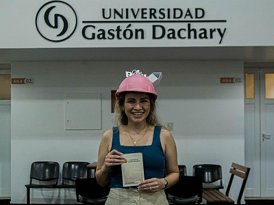 Primera egresada de Arquitectura en la Universidad Gastón Dachary