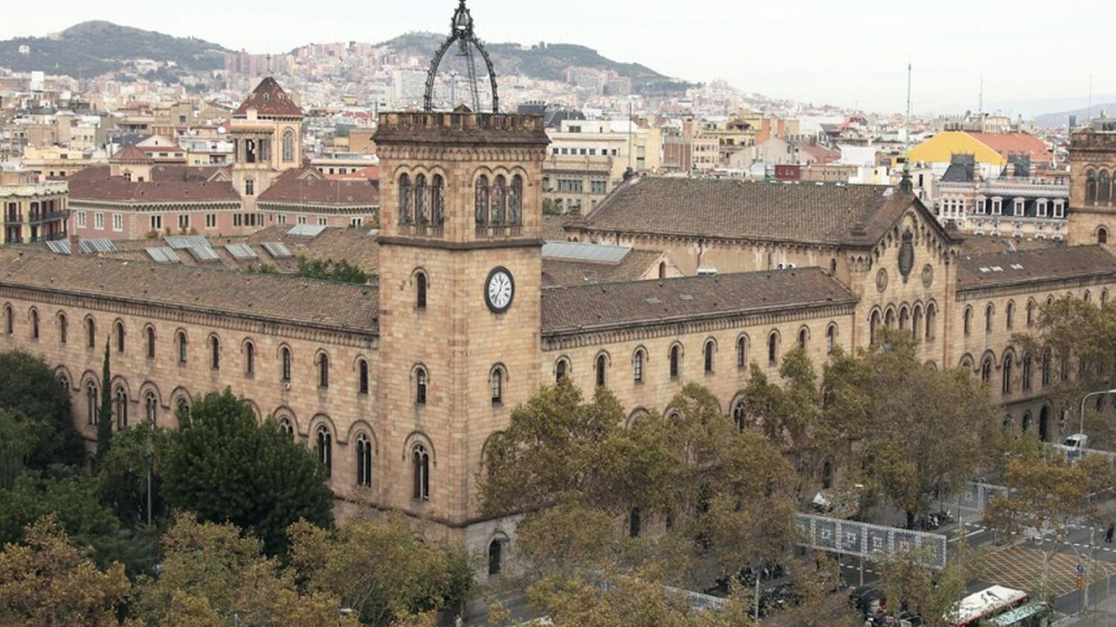 Misión Académica España-Polonia - Imagen de fondo 3